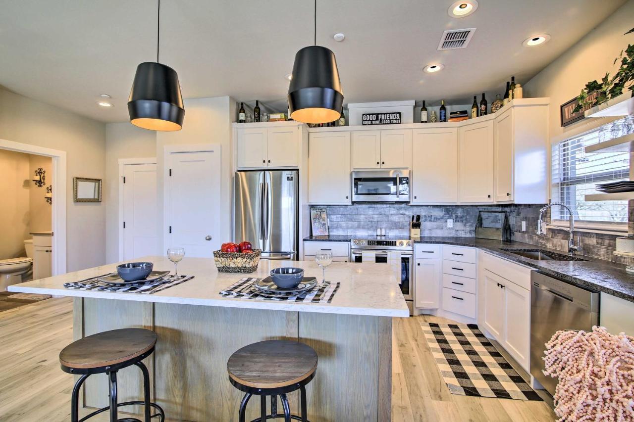 Uncorked Ranch Hill Country Home 1 Mi To Winery Fredericksburg Bagian luar foto